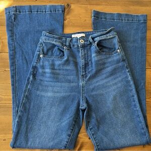 Chelsea & Violet dark wash flare jeans – size 27.